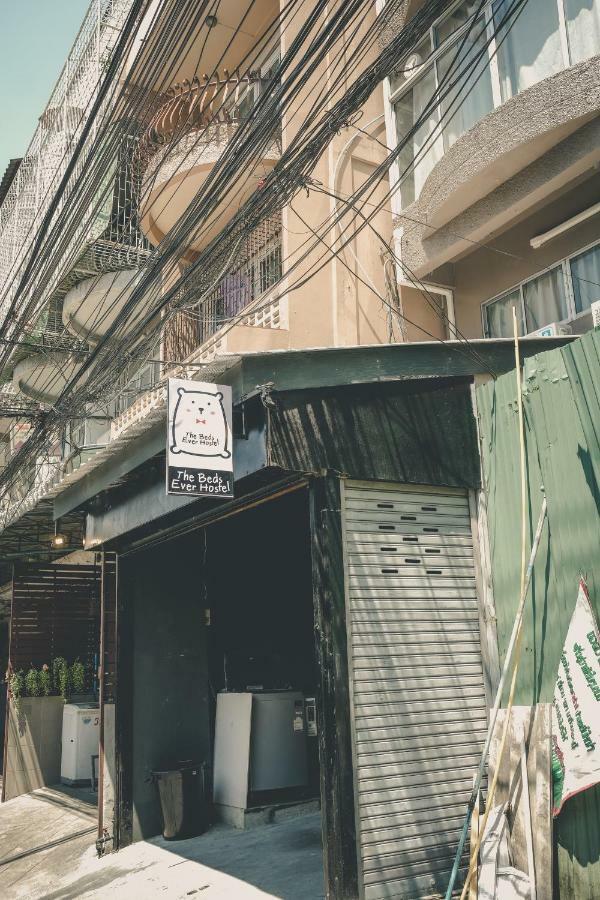 The Beds Ever Hostel (Adults Only) กรุงเทพมหานคร ภายนอก รูปภาพ